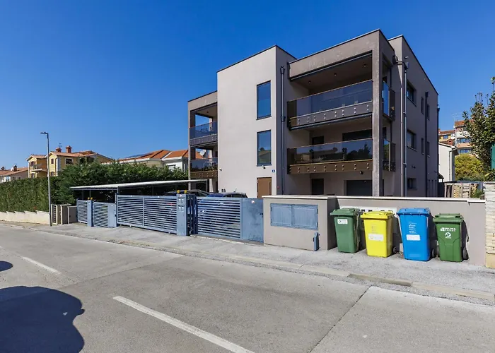 Apartment Marina By Interhome Poreč